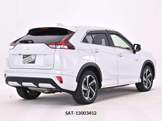 Mitsubishi ECLIPSE CROSS 2021-11 8035334-17