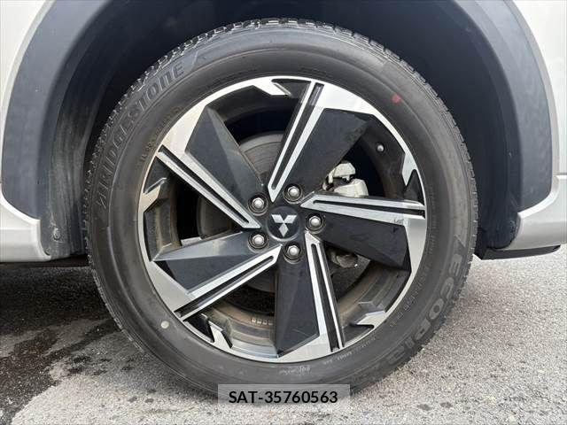 Mitsubishi ECLIPSE CROSS 2022-01 8098969-15