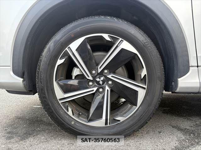 Mitsubishi ECLIPSE CROSS 2022-01 8098969-29