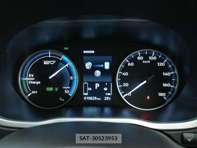 Mitsubishi ECLIPSE CROSS 2022-06 8207361-11