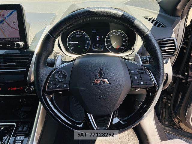 Mitsubishi ECLIPSE CROSS 2021-06 8207364-10
