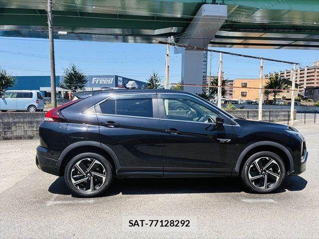 Mitsubishi ECLIPSE CROSS 2021-06 8207364-15