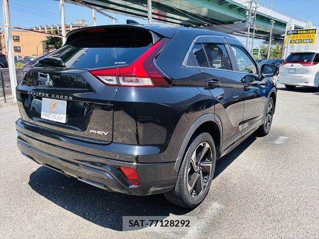 Mitsubishi ECLIPSE CROSS 2021-06 8207364-16