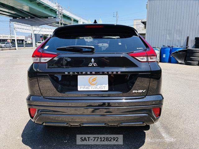 Mitsubishi ECLIPSE CROSS 2021-06 8207364-17