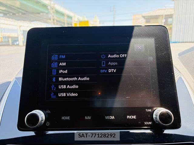 Mitsubishi ECLIPSE CROSS 2021-06 8207364-4