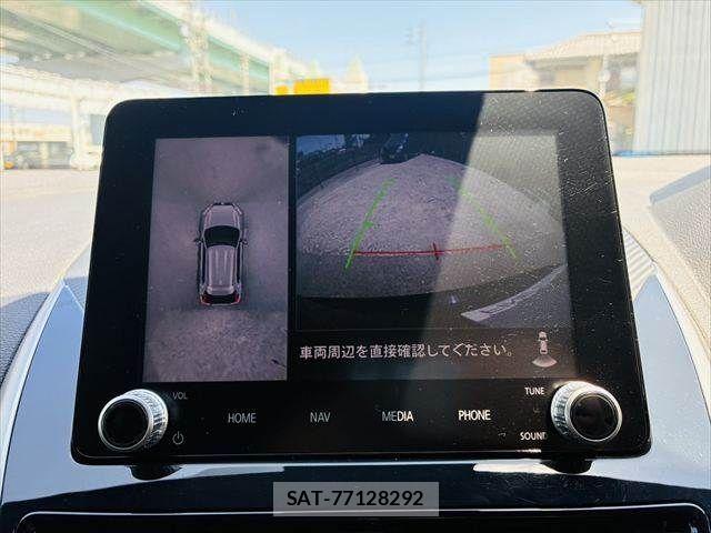 Mitsubishi ECLIPSE CROSS 2021-06 8207364-5