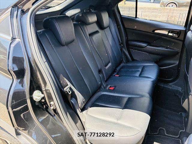 Mitsubishi ECLIPSE CROSS 2021-06 8207364-8