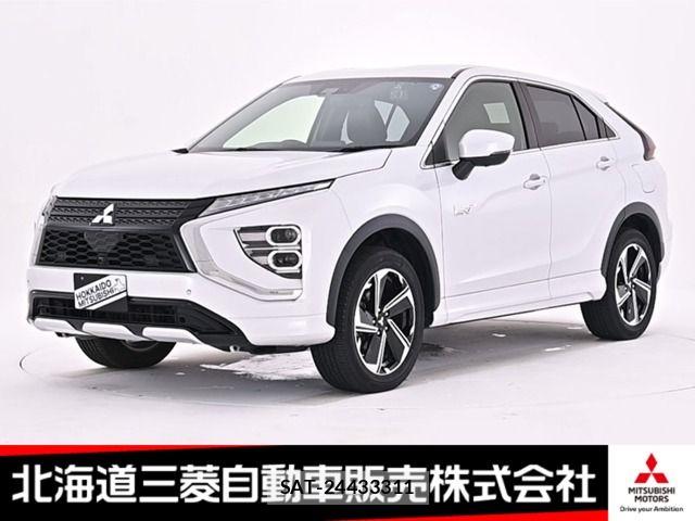 Mitsubishi ECLIPSE CROSS 2021-07 8207363-0