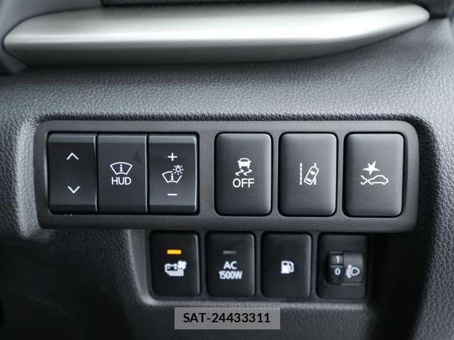 Mitsubishi ECLIPSE CROSS 2021-07 8207363-10