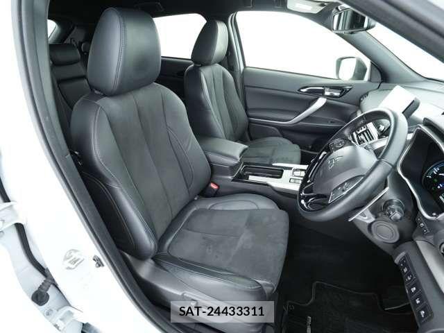 Mitsubishi ECLIPSE CROSS 2021-07 8207363-5
