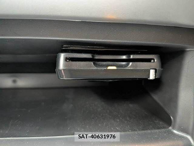 Mitsubishi ECLIPSE CROSS 2021-03 8245116-9