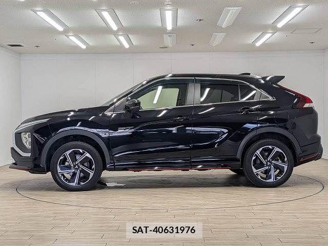 Mitsubishi ECLIPSE CROSS 2021-03 8245116-16