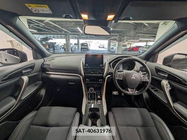 Mitsubishi ECLIPSE CROSS 2021-03 8245116-1
