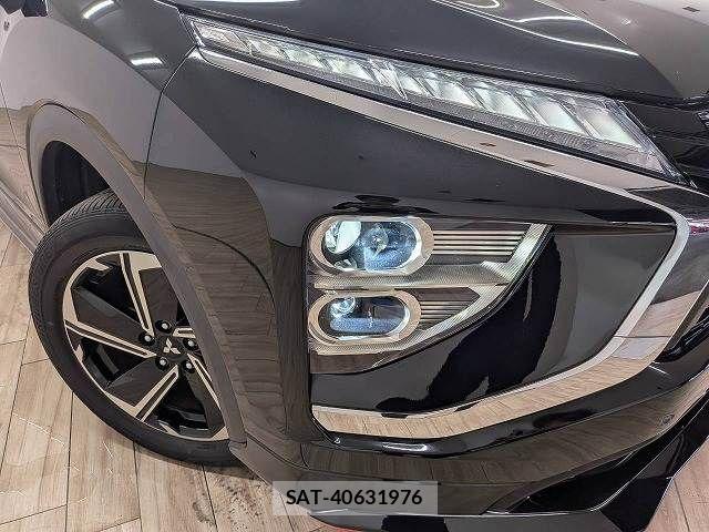 Mitsubishi ECLIPSE CROSS 2021-03 8245116-19