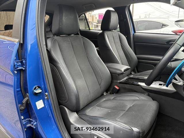 Mitsubishi ECLIPSE CROSS 2021-10 8245117-9