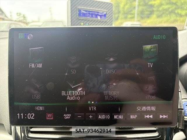 Mitsubishi ECLIPSE CROSS 2021-10 8245117-4