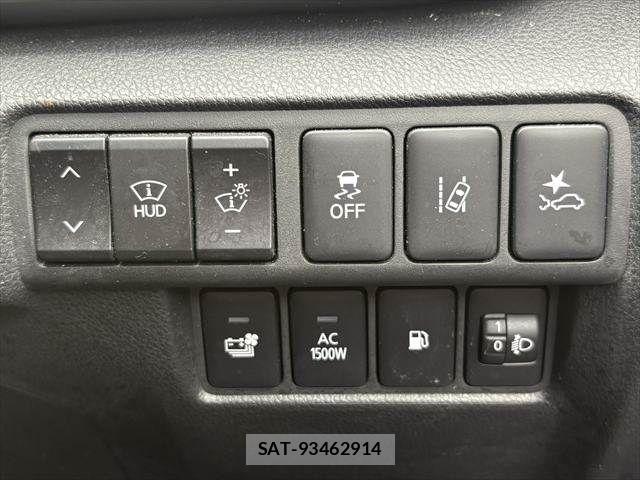 Mitsubishi ECLIPSE CROSS 2021-10 8245117-6