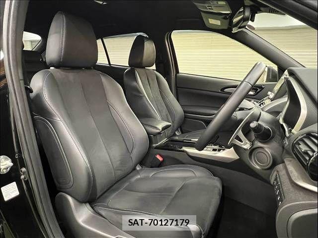 Mitsubishi ECLIPSE CROSS 2021-06 8245113-10