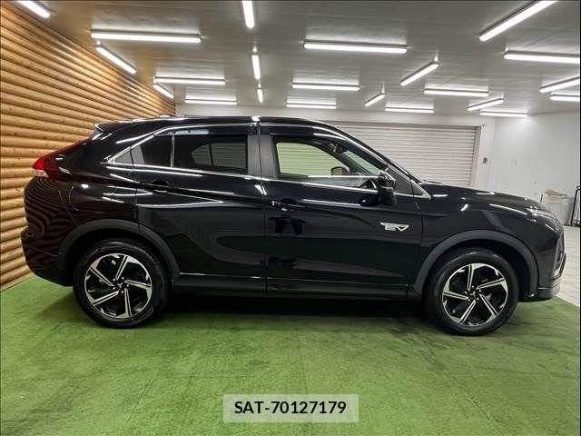 Mitsubishi ECLIPSE CROSS 2021-06 8245113-17