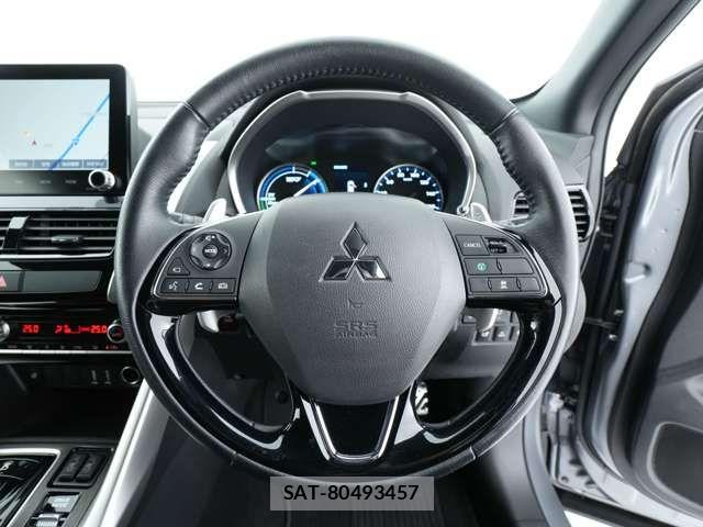 Mitsubishi ECLIPSE CROSS 2022-01 8245115-12