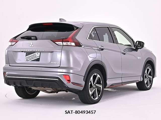 Mitsubishi ECLIPSE CROSS 2022-01 8245115-17