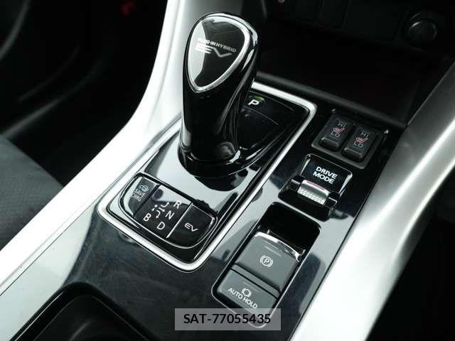 Mitsubishi ECLIPSE CROSS 2021-09 8314278-13