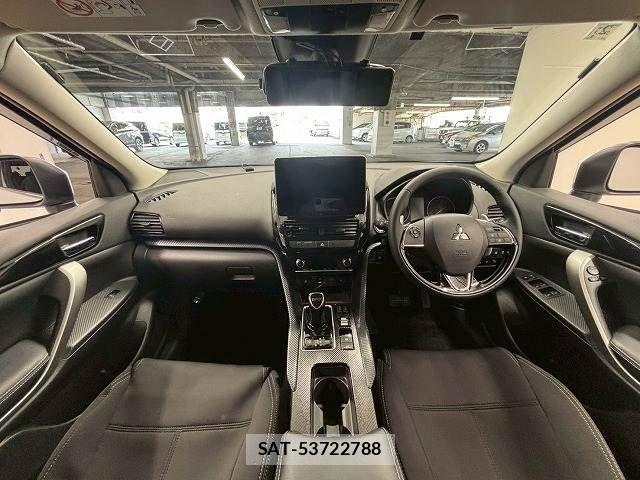 Mitsubishi ECLIPSE CROSS 2022-02 8335654-1