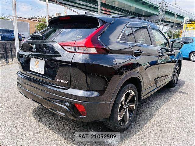 Mitsubishi ECLIPSE CROSS 2021-05 8335655-18