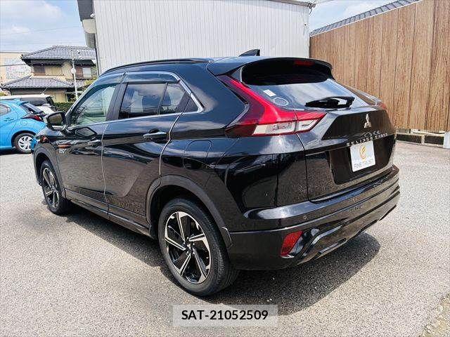 Mitsubishi ECLIPSE CROSS 2021-05 8335655-20