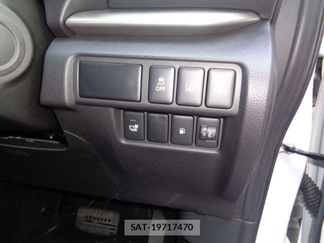 Mitsubishi ECLIPSE CROSS 2024-03 8365677-10