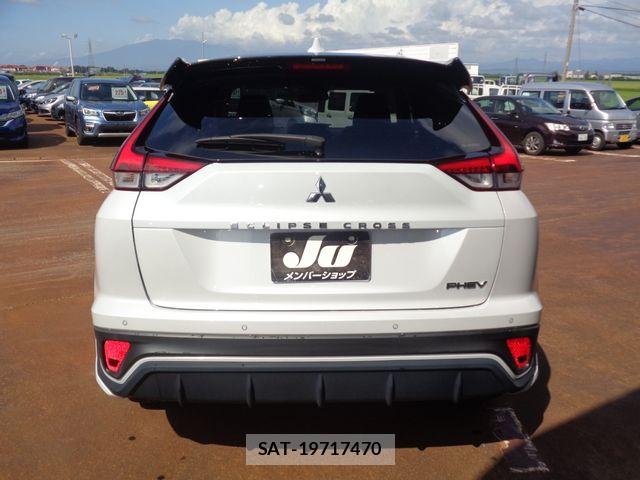 Mitsubishi ECLIPSE CROSS 2024-03 8365677-6
