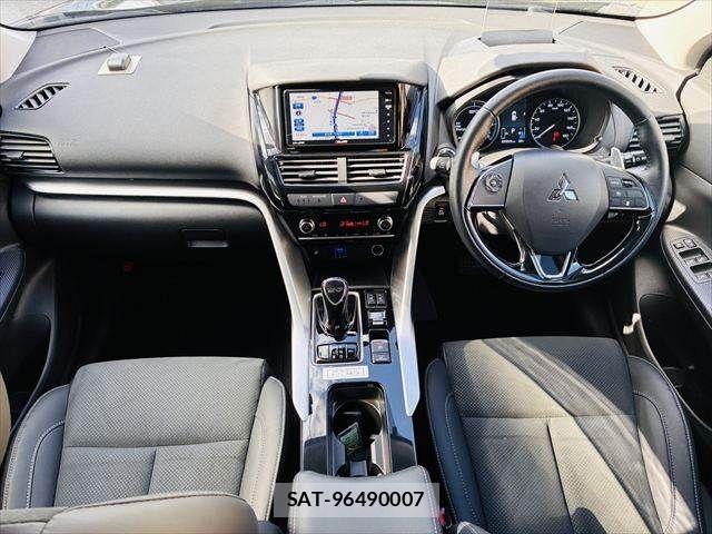 Mitsubishi ECLIPSE CROSS 2021-11 8365681-2
