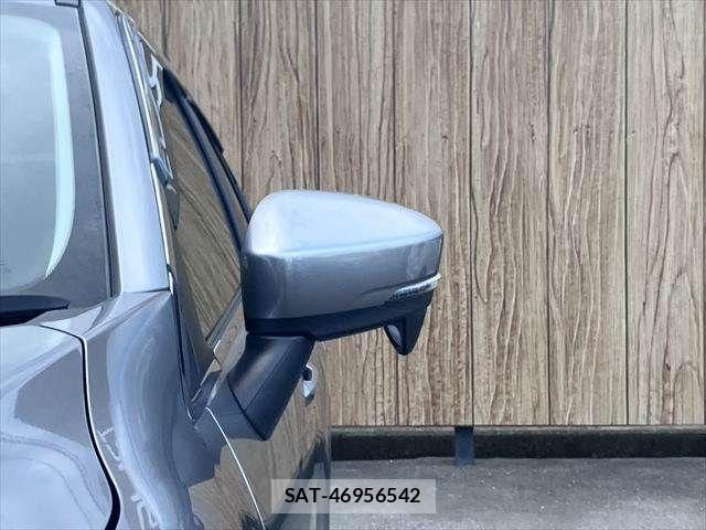 Mitsubishi ECLIPSE CROSS 2021-10 8457398-24