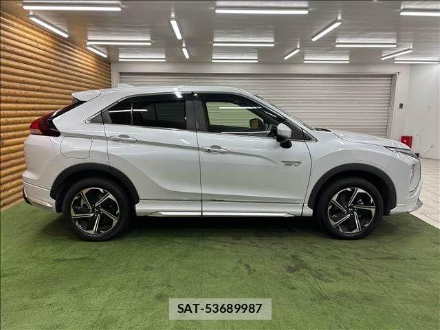 Mitsubishi ECLIPSE CROSS 2022-05 8485328-17