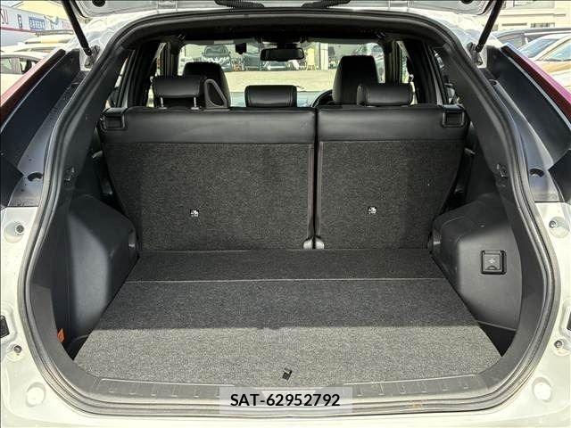 Mitsubishi ECLIPSE CROSS 2021-02 8485338-10