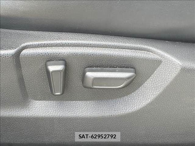 Mitsubishi ECLIPSE CROSS 2021-02 8485338-27