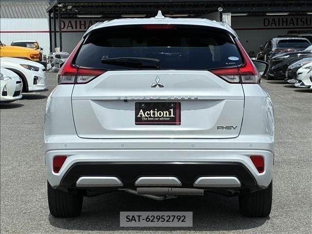 Mitsubishi ECLIPSE CROSS 2021-02 8485338-4