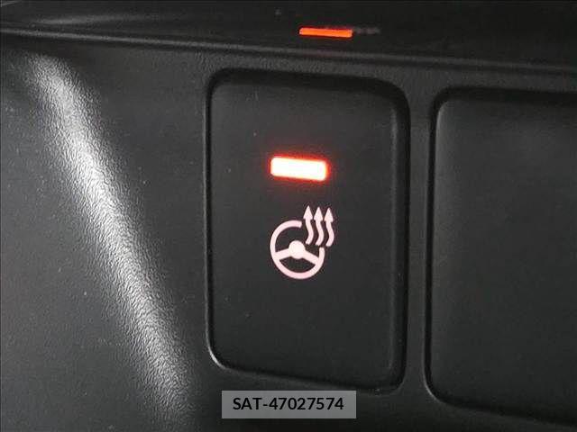 Mitsubishi ECLIPSE CROSS 2021-05 8485329-9