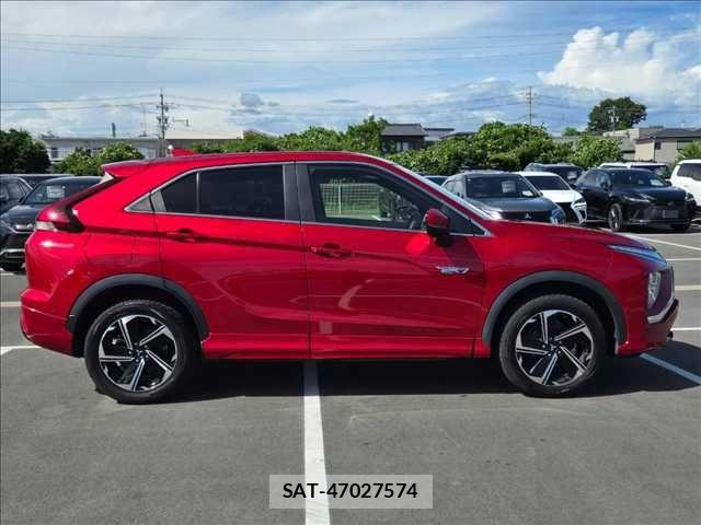 Mitsubishi ECLIPSE CROSS 2021-05 8485329-17