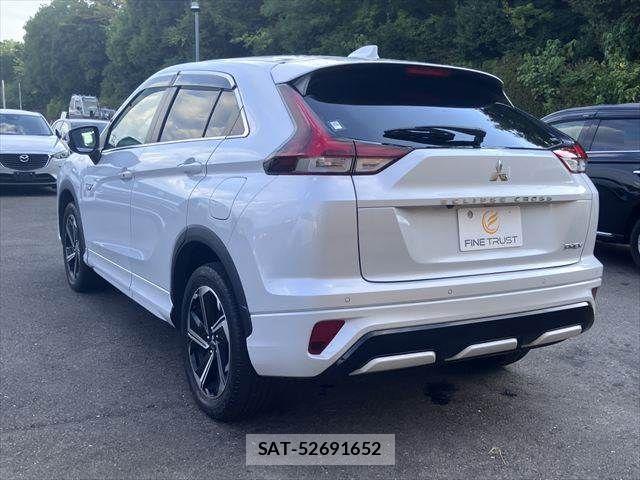 Mitsubishi ECLIPSE CROSS 2021-07 8561759-23