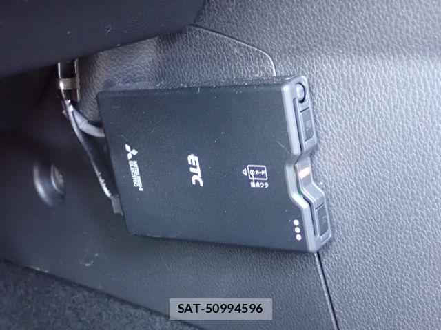 Mitsubishi ECLIPSE CROSS 2024-03 8626578-12