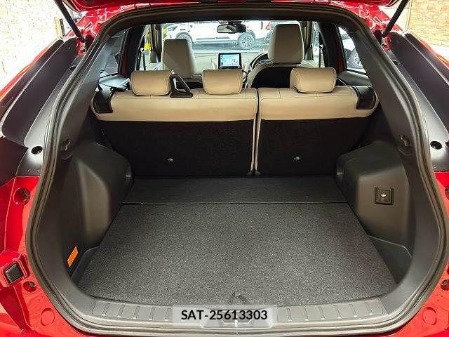 Mitsubishi ECLIPSE CROSS 2021-04 8626576-12
