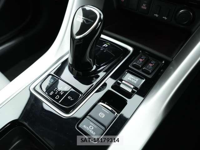Mitsubishi ECLIPSE CROSS 2024-10 8626575-14