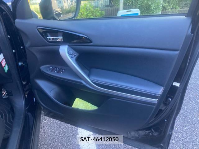 Mitsubishi ECLIPSE CROSS 2022-01 8626580-25