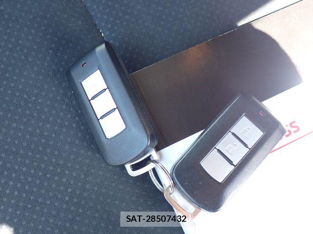 Mitsubishi ECLIPSE CROSS 2021-08 8685477-27
