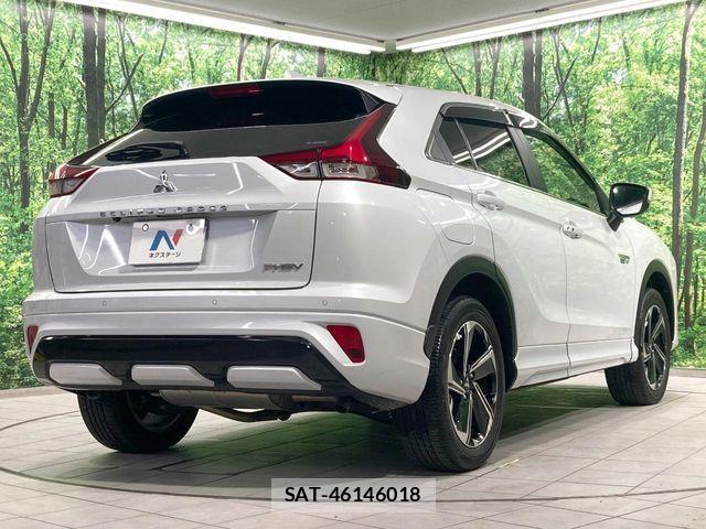 Mitsubishi ECLIPSE CROSS 2022-08 8741812-16