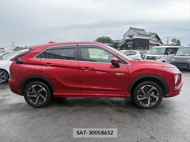 Mitsubishi ECLIPSE CROSS 2023-04 8741813-18