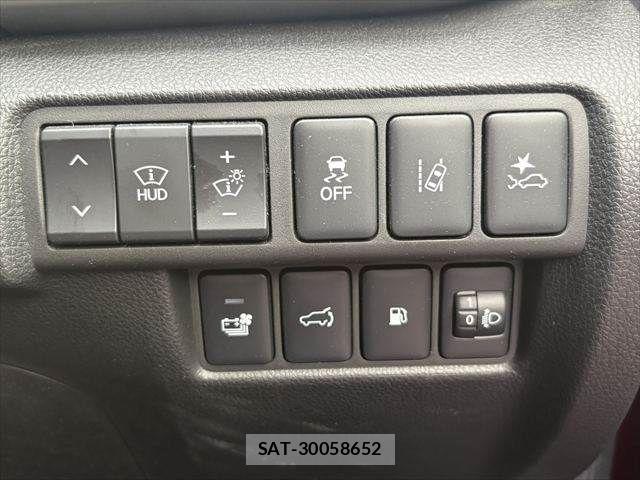 Mitsubishi ECLIPSE CROSS 2023-04 8741813-6