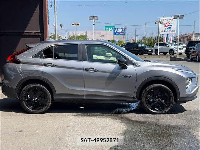 Mitsubishi ECLIPSE CROSS 2023-08 8741810-17