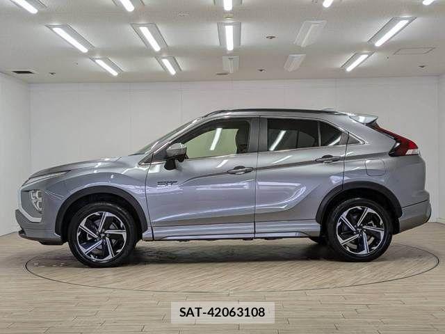 Mitsubishi ECLIPSE CROSS 2022-06 8795840-16